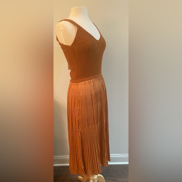 New! CURRENT AIR LOS ANGELES SWEATER TOP MIDI DRESS BURNT ORANGE SIZE XS - Picture 9 of 11